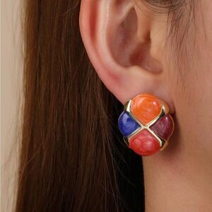 Geo stud earrings #813